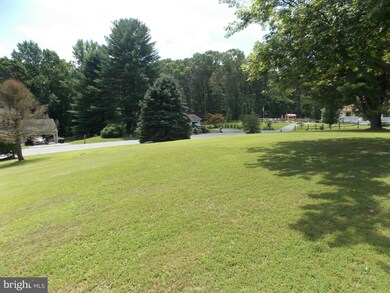 4014 Robin Hood Way, Sykesville, MD 21784 - photo 4