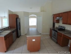 kitchen from lanai