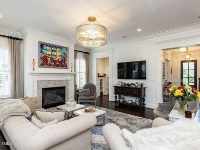 014-1280x960-family-room-with-fireplace