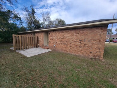 205 Flores Ln unit A, Augusta, GA 30907 - photo 5