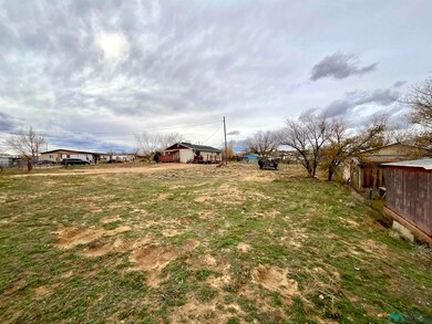 4 Yaz St, Yatahey, NM 87375 - photo 3
