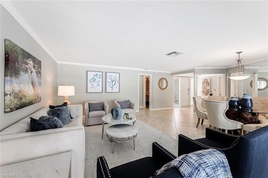 727 Park Shore Dr, Naples, FL 34103 - photo 7