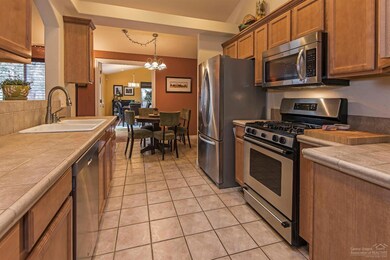 19611 Greatwood Loop, Bend, OR 97702 - photo 4