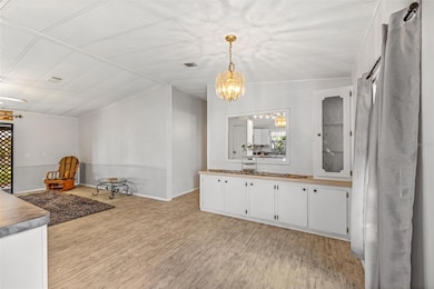 2201 S Ridgewood Ave unit 21, Edgewater, FL 32141 - photo 5