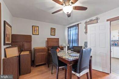 72 Hartley Rd, Lansdowne, PA 19050 - photo 5
