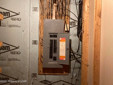 4 James St, McAdoo, PA 18237 - photo 2