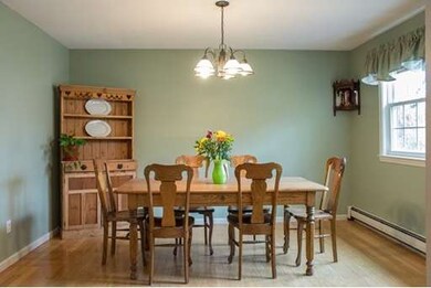 27 Florence Cir, Medway, MA 02053 - photo 7