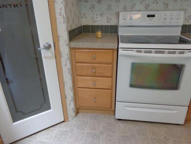 Cabinet detail
