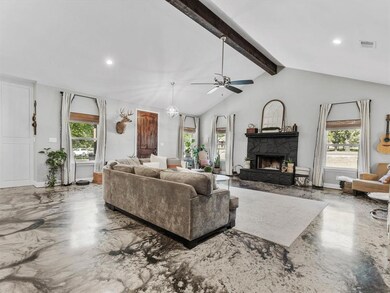 204 Amanda Dr, Weatherford, TX 76088 - photo 7