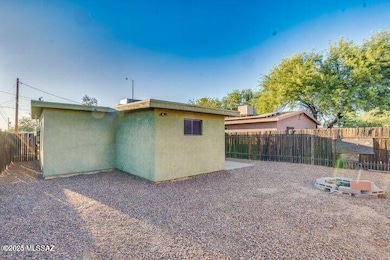 1825 S Jefferson Ave, Tucson, AZ 85711 - photo 5