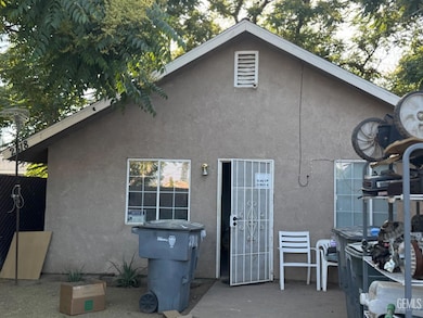 2318 S Eunice Ave, Fresno, CA 93706 - photo 4