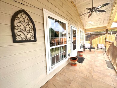 1130 Pilot Point Dr, Houston, TX 77038 - photo 3