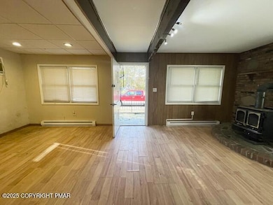 491 Mallard Ln, Bushkill, PA 18324 - photo 7