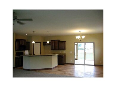 Kitchen. Hardwood floors, Granite countertops