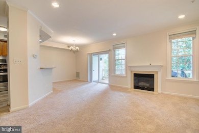 6964 Ellingham Cir unit 86, Alexandria, VA 22315 - photo 2