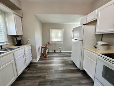 632 S 14th St, Mattoon, IL 61938 - photo 6