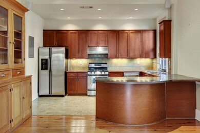 1115 Second St, New Orleans, LA 70130 - photo 4