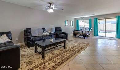 Open Layout