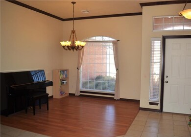 2608 Richland Ave, Edmond, OK 73012 - photo 3