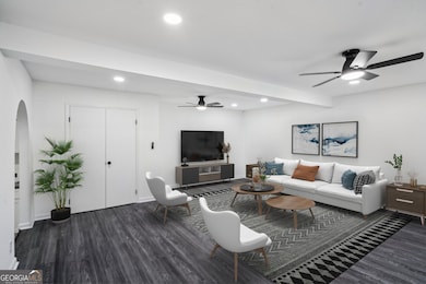 5490 Chemin de Vie, Atlanta, GA 30342 - photo 3