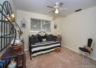 13620 SW 29th St, Davie, FL 33330 - photo 5
