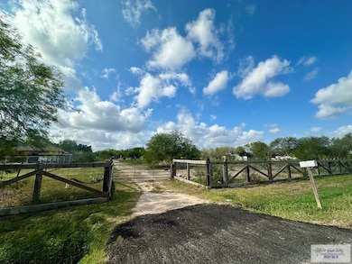 4456 S Browne Ave, Brownsville, TX 78521 - photo 3