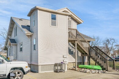 710 Fulton