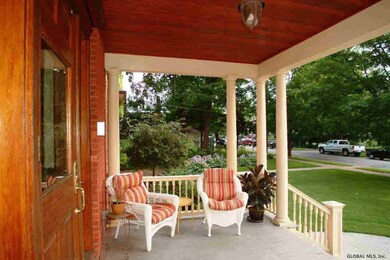 64 Ludlow St unit 201, Saratoga Springs, NY 12866 - photo 4