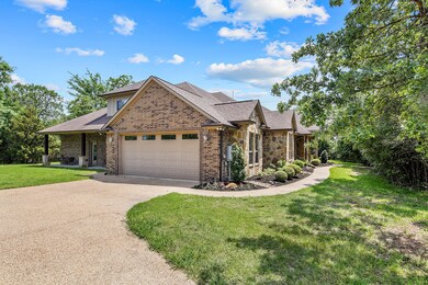 17899 Saddle Creek Dr, College Station, TX 77845 - photo 5