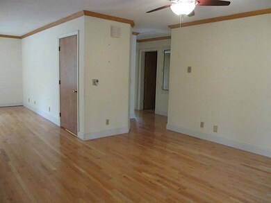 356 York St unit 8, York, ME 03909 - photo 6