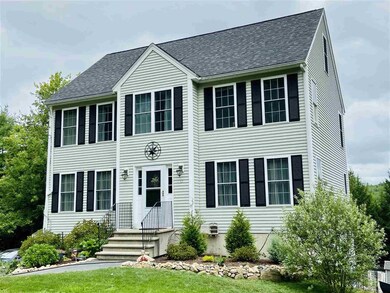 17 Chestnut Dr, Allenstown, NH 03275 - photo 2