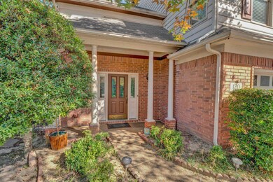 Doorway to property with a porch