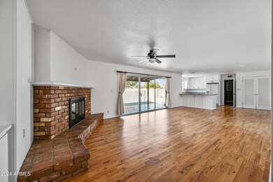 530 E Fairmont Dr, Tempe, AZ 85282 - photo 4