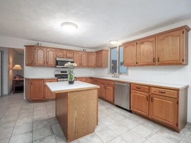 6 Winterberry Ln, North Reading, MA 01864 - photo 4