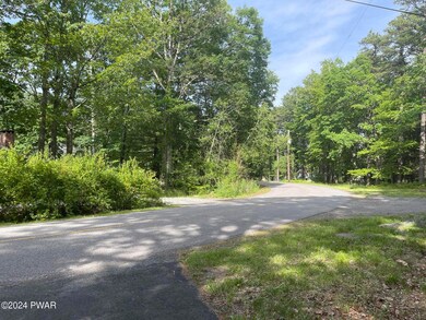 135 Highland Ln, Hawley, PA 18428 - photo 3