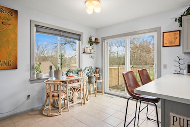 4292 Vilas Hope Rd, Cottage Grove, WI 53527 - photo 7