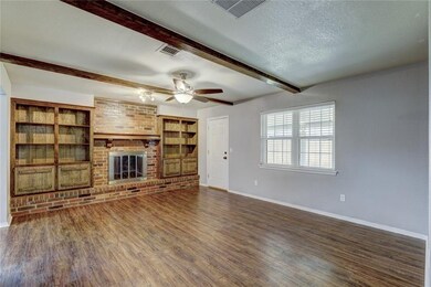 505 Whispering Oaks Blvd, Moore, OK 73160 - photo 5