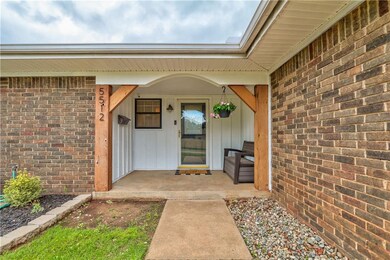 5512 NW 67th St, Warr Acres, OK 73132 - photo 3