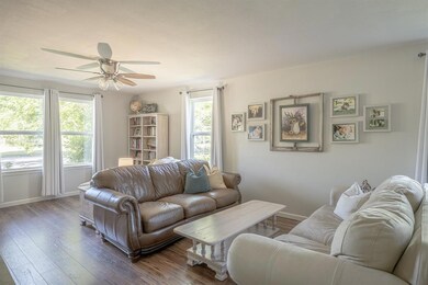 302 Madison St, Cleburne, TX 76033 - photo 6