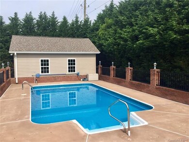 170 Elk Dr, Statesville, NC 28625 - photo 5