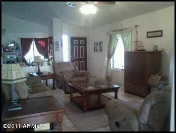 Greenlee great room to front door and de