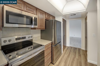 2625 Ptarmigan Dr unit 7, Walnut Creek, CA 94595 - photo 6