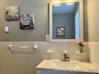 38 Timber Ln unit 1, Waterbury, CT 06705 - photo 7