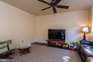 140 Sunnyside Ln, Perkasie, PA 18944 - photo 6