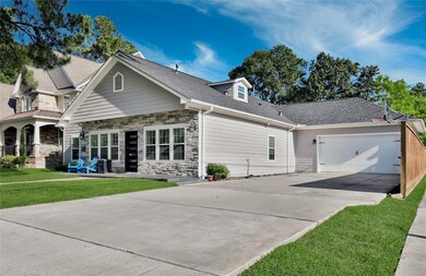 1733 Saxon Dr, Houston, TX 77018 - photo 2