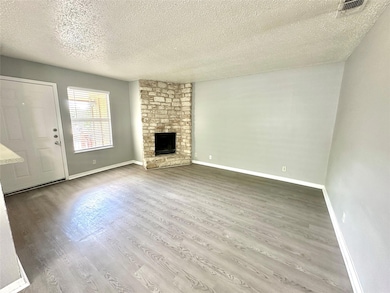 9808 Roxanna Dr unit D, Austin, TX 78748 - photo 7