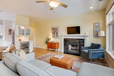 3616 N Janssen Ave unit 2S, Chicago, IL 60613 - photo 4