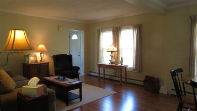 483 Mammoth Rd, Londonderry, NH 03053 - photo 7