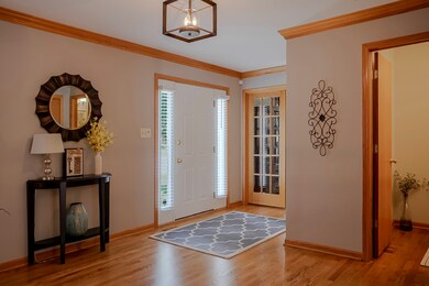 18132 Crystal Ln, Lansing, IL 60438 - photo 4