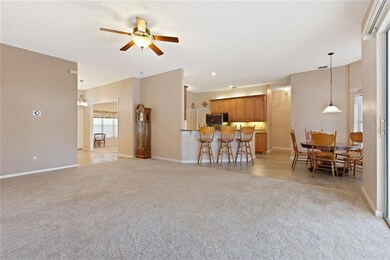 8106 Saint Albans Dr, Orlando, FL 32835 - photo 4